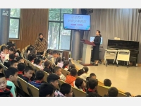 邓娟律师受邀到官渡小学开展《与法同行，护航少年的你》法治讲座