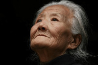 案说情理法：赡养父母是法定义务，没有任何附加条件