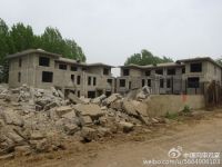 男子帮人建房坠落身亡 死者自担一半责任