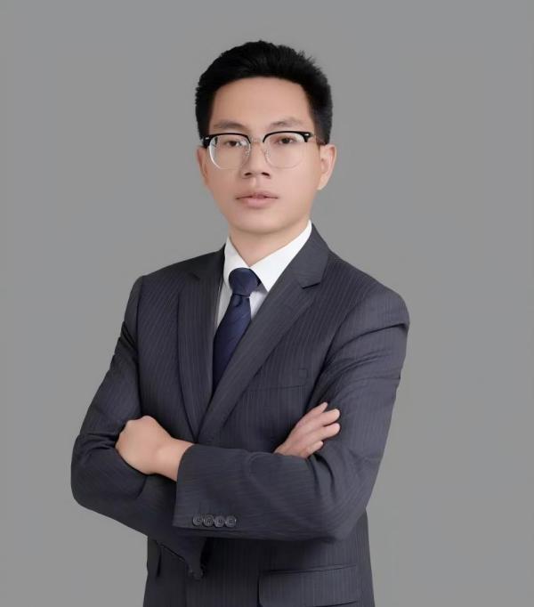 罗发平